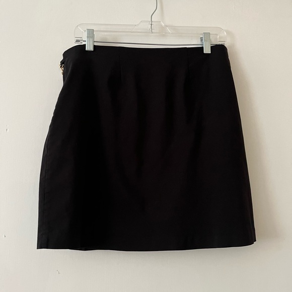 Black Mini Skirt with Gold Chain - Picture 4 of 4